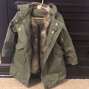 Gap Kids Army Green Parka w/fur Vest